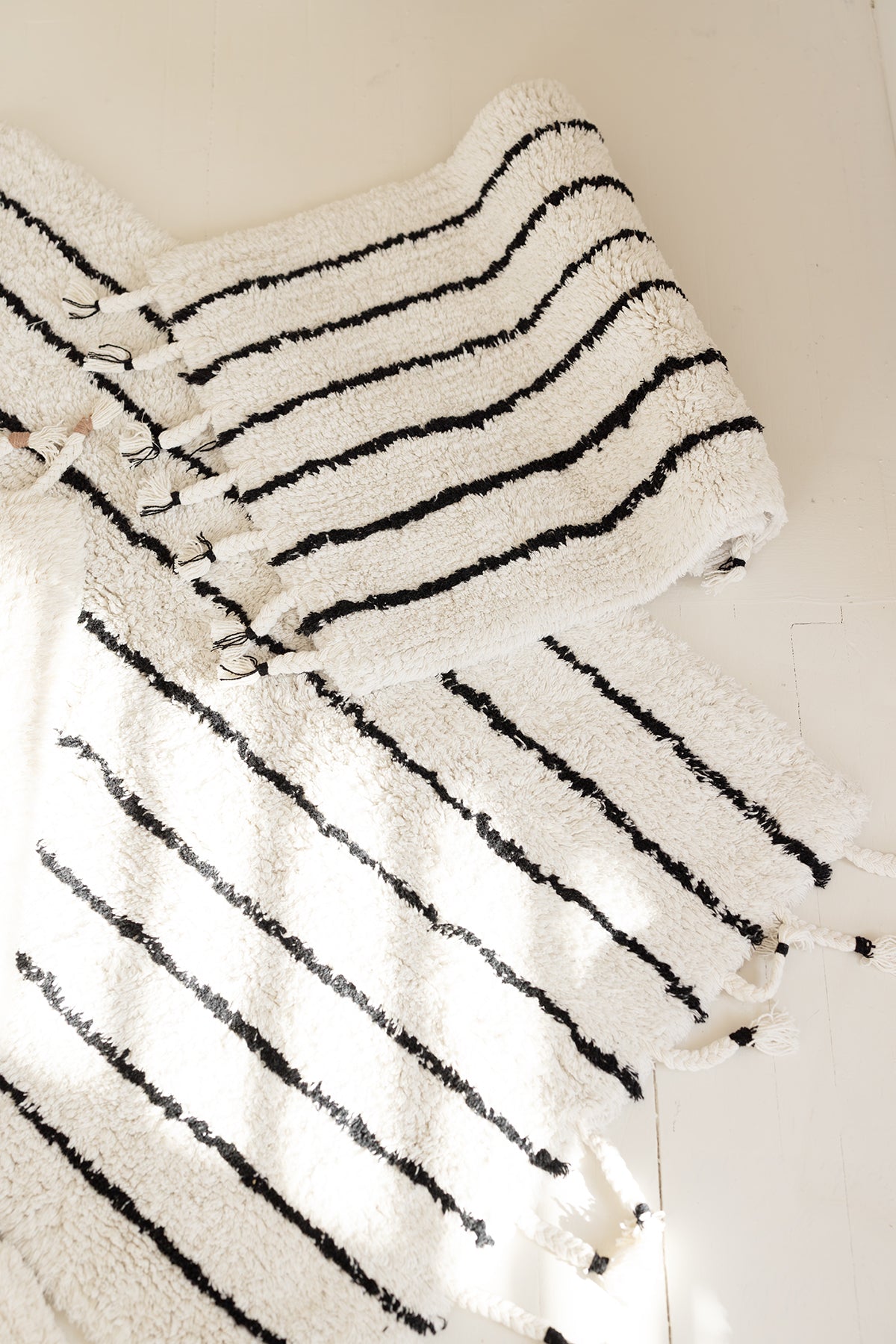 In Lines 2’li Takım Banyo Paspası %100 Pamuk 40x60 + 60x90 Siyah Çizgili