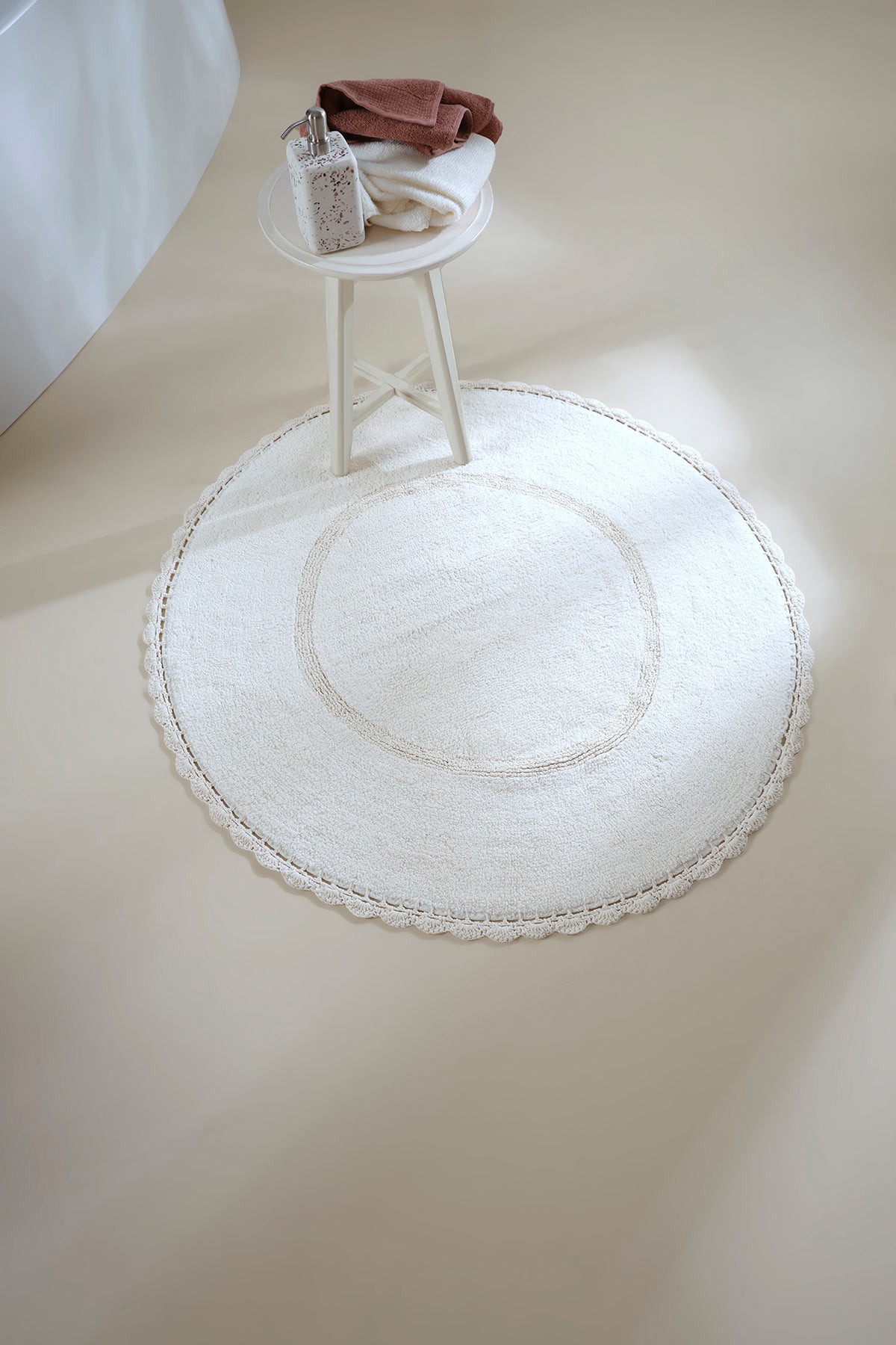 Cathy Yuvarlak Banyo Paspası %100 Pamuk 100x100 Ekru