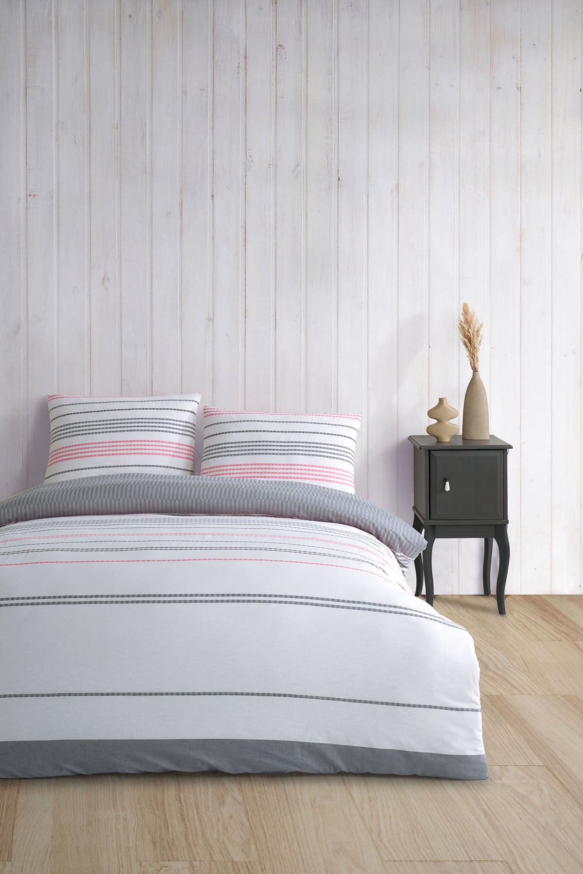 Estela 5 Parça Çift Kişilik Nevresim Takımı