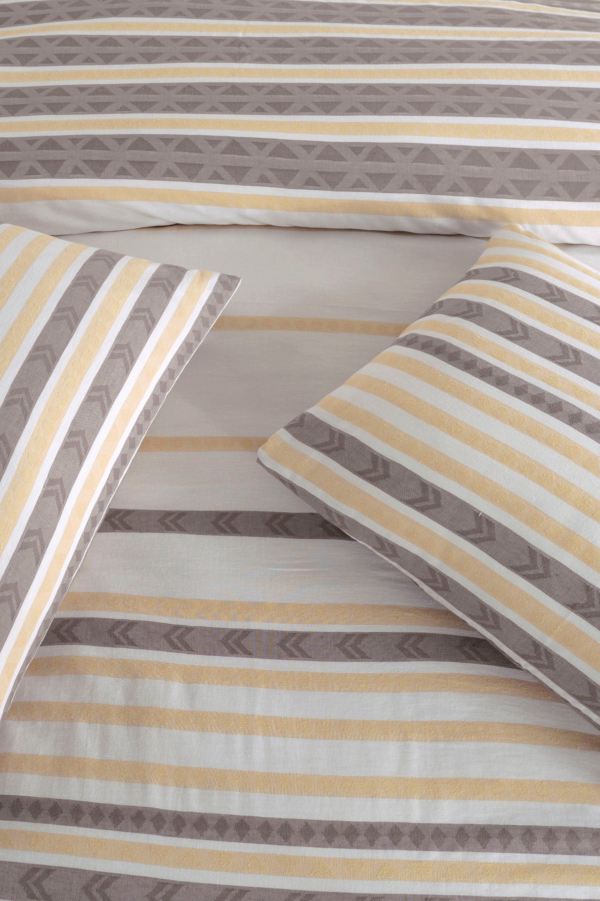 Blake 5 Piece Double Duvet Cover Set
