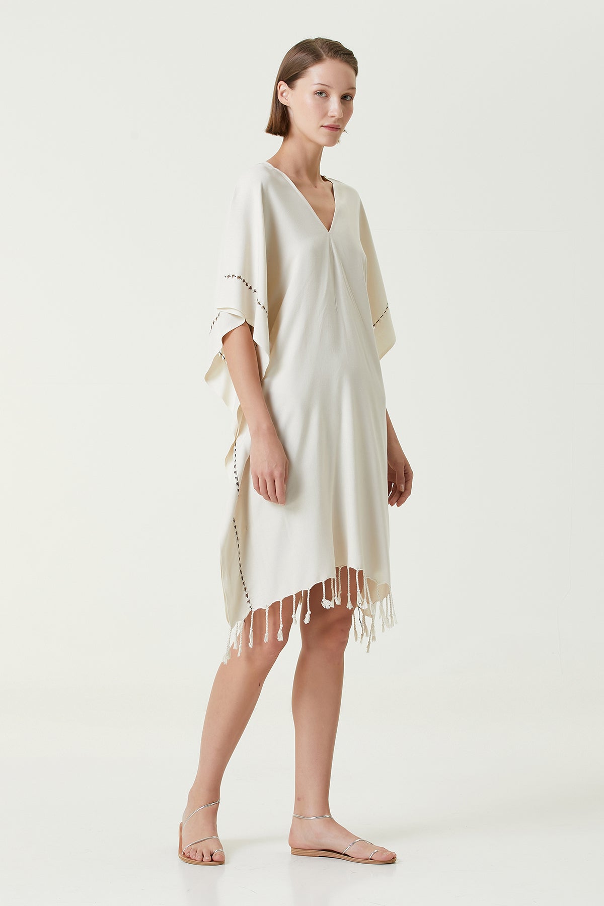 Layla V Yaka Elbise Bej