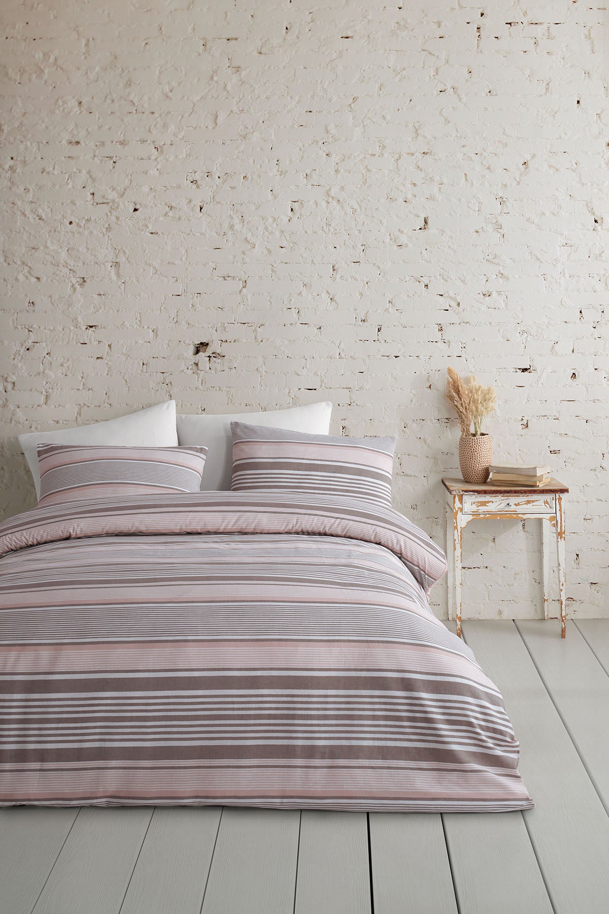 Clive 5 Parça Çift Kişilik Nevresim Takımı