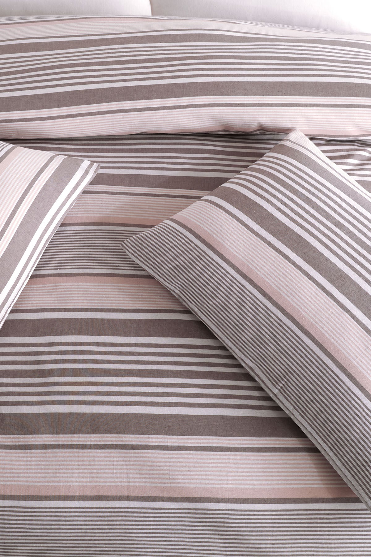 Clive 5 Parça Çift Kişilik Nevresim Takımı