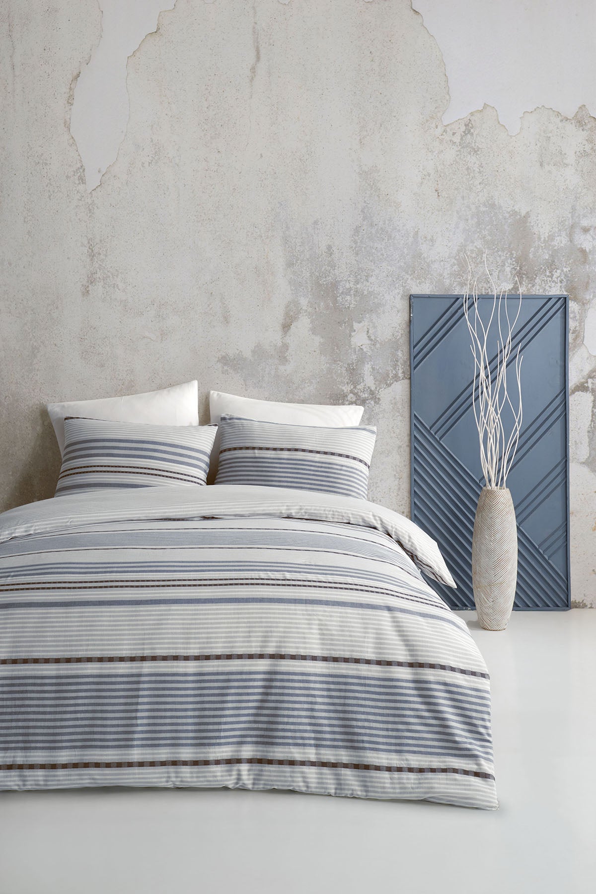 Coleen 5 Piece Double Duvet Cover Set