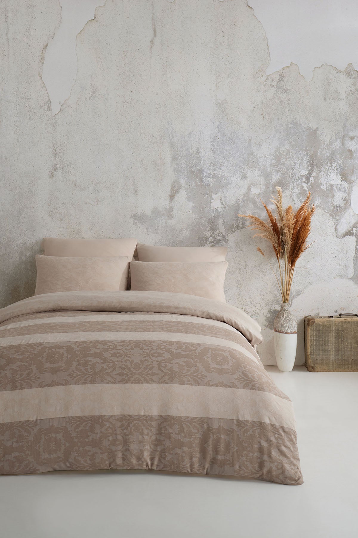 Della 5 Piece Double Duvet Cover Set