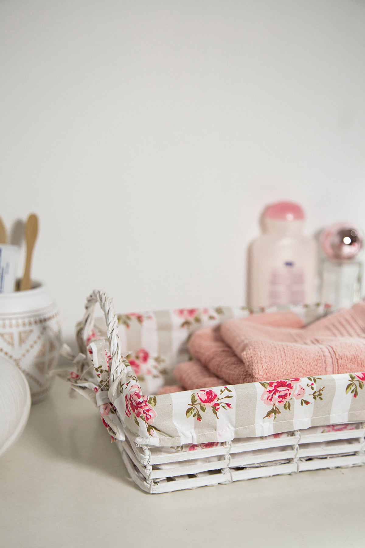 2-Piece Wicker Basket White 19x29x13 Cm