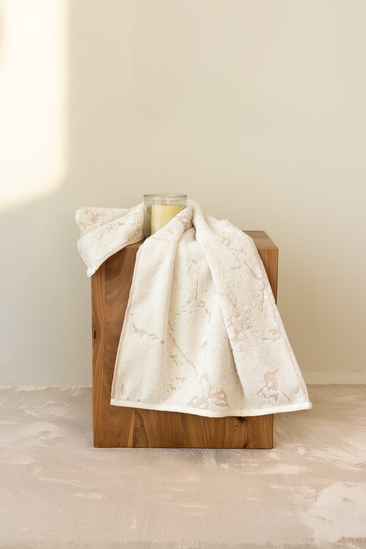 Marble %100 Pamuk Jakarlı El Havlusu 50x90cm Krem