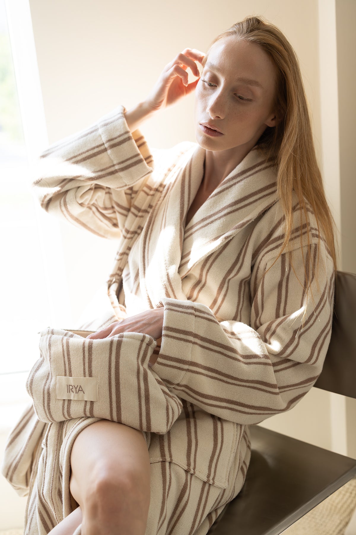 In Lines İpliği Boyalı Kadın Bornoz Mocha