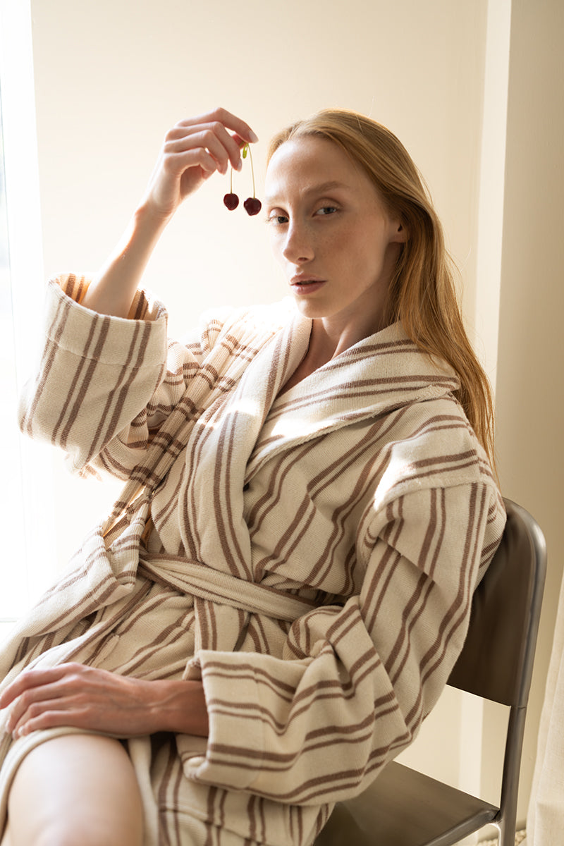 In Lines İpliği Boyalı Kadın Bornoz Mocha