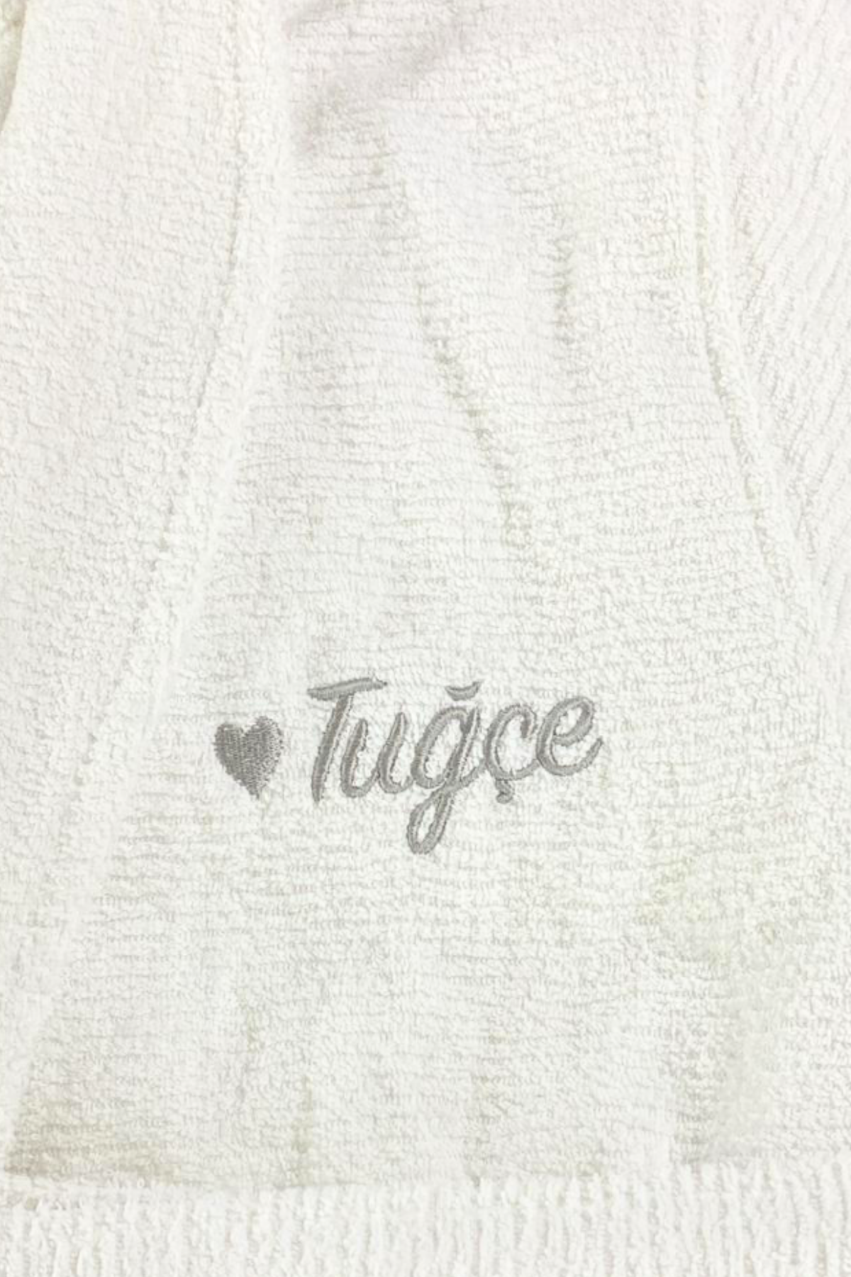 Roya Kişiselleştirilmiş Nakışlı Kadın Bornoz Beyaz