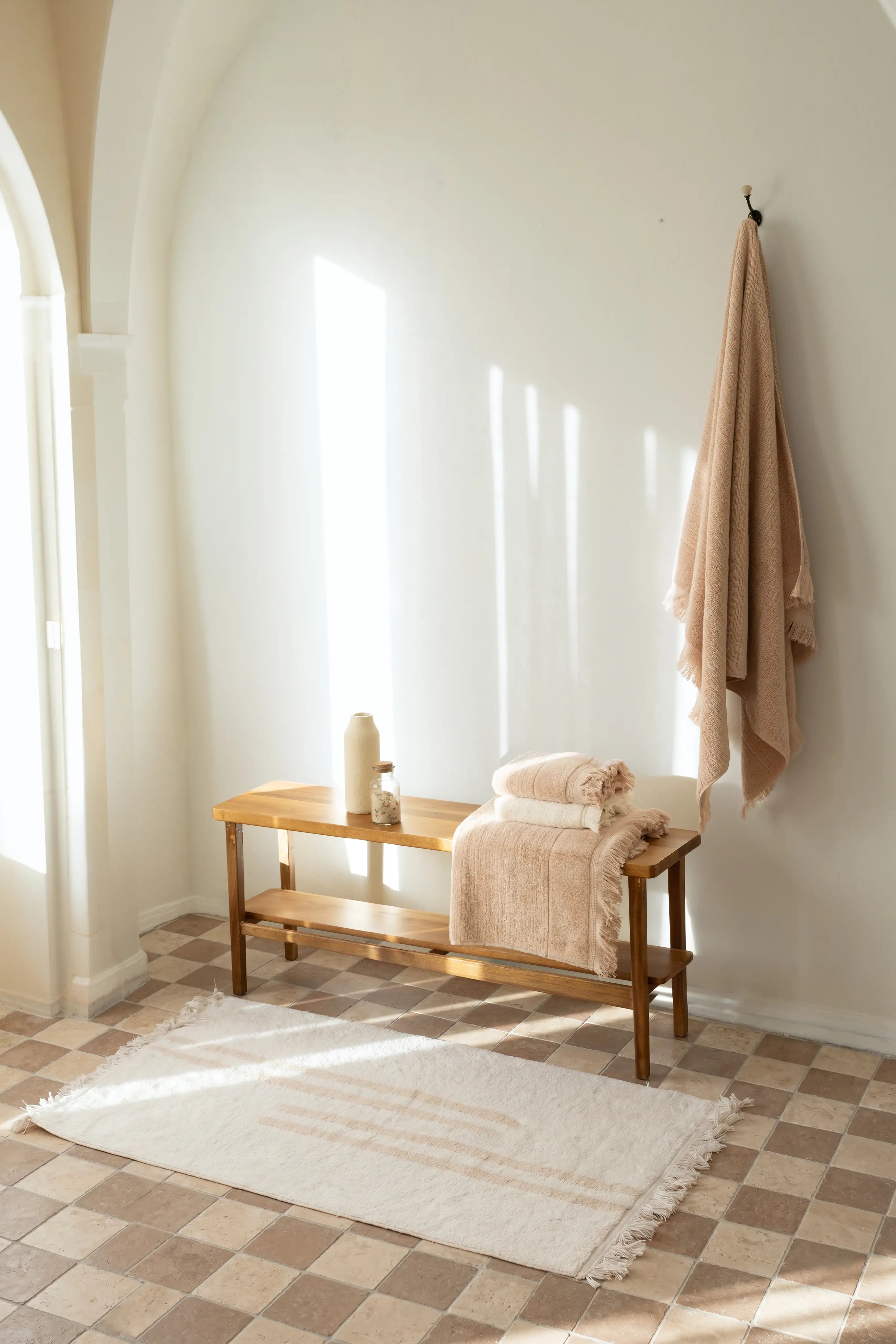 Fiona 100% Cotton Towel 90x150 cm Whisper Pink