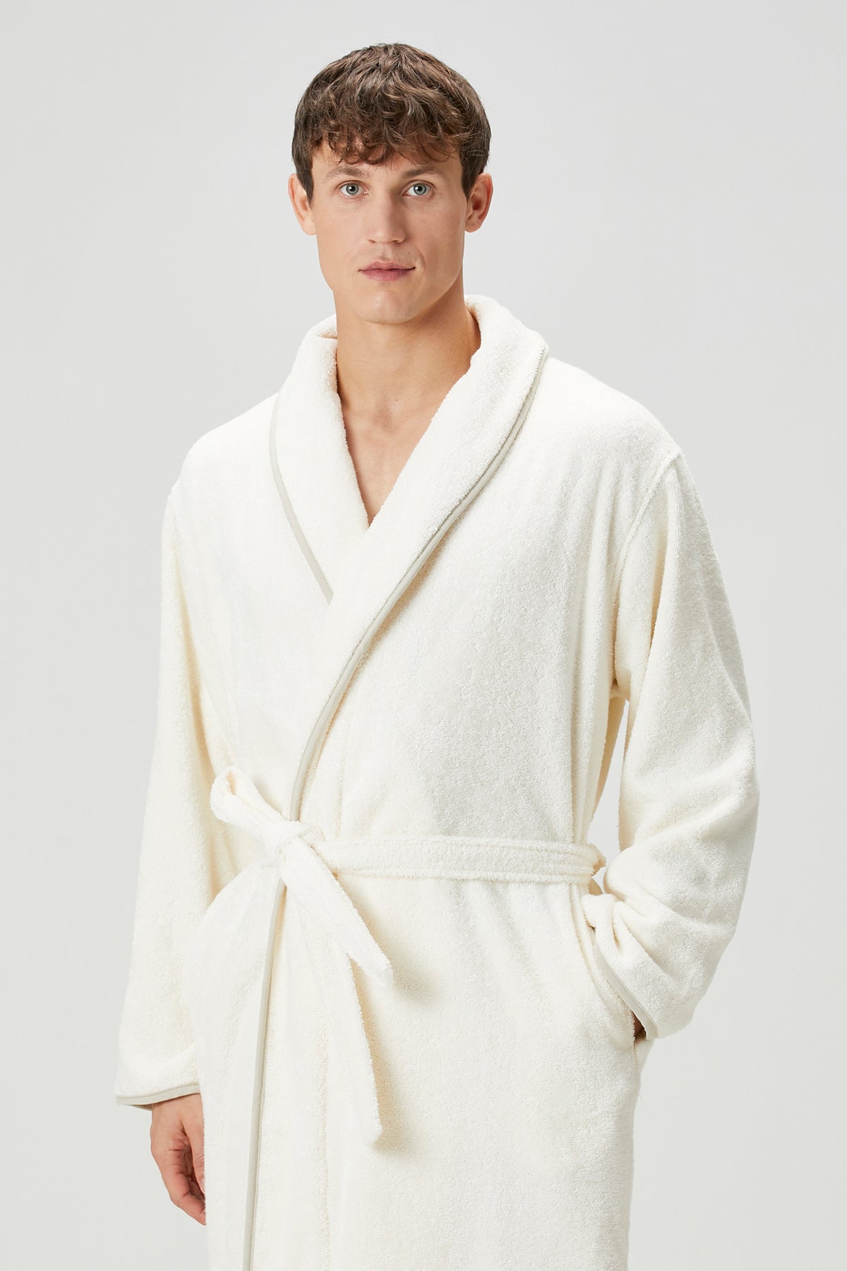 Allesi %100 Pamuk Erkek Bornoz Ekru