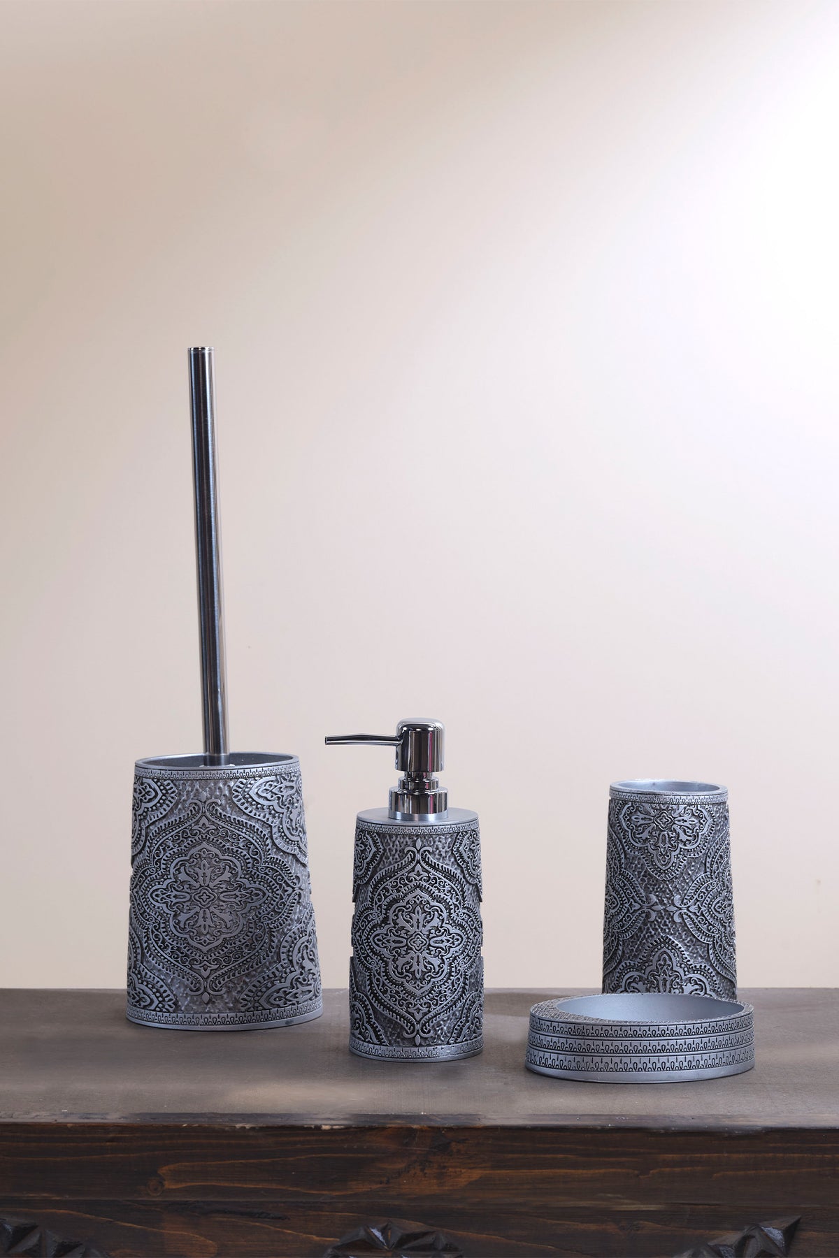 Lane 4 Piece Bathroom Set