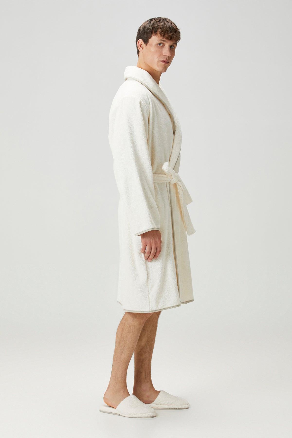 Allesi %100 Pamuk Erkek Bornoz Ekru