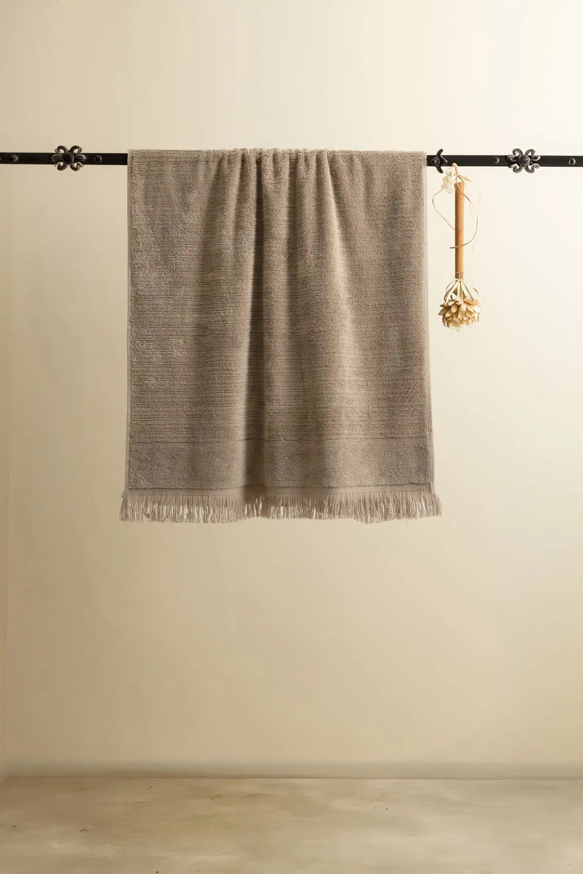 Fiona %100 Pamuk Havlu 70x140 cm Smoke Taupe