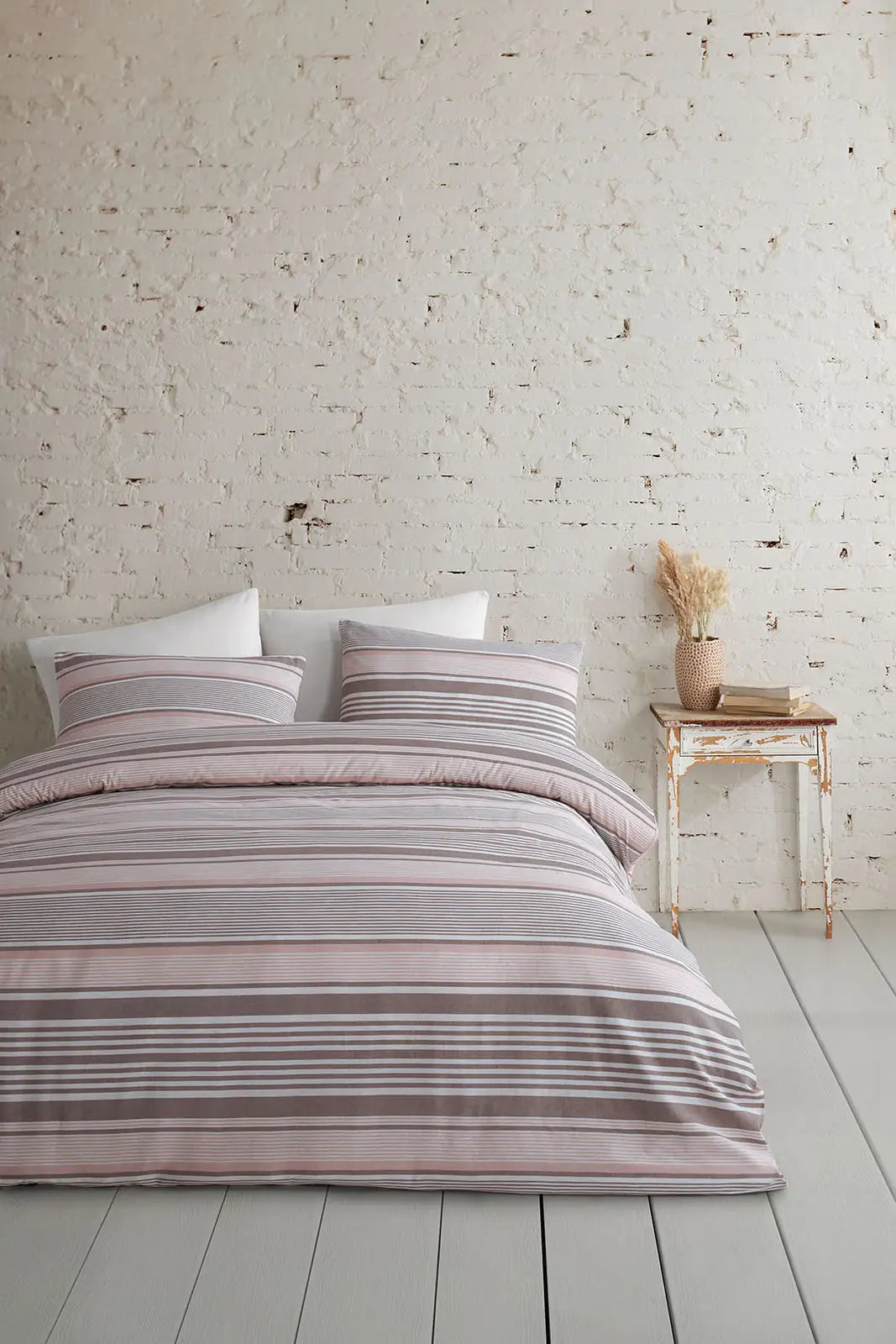 Clive 5 Parça Çift Kişilik Nevresim Takımı