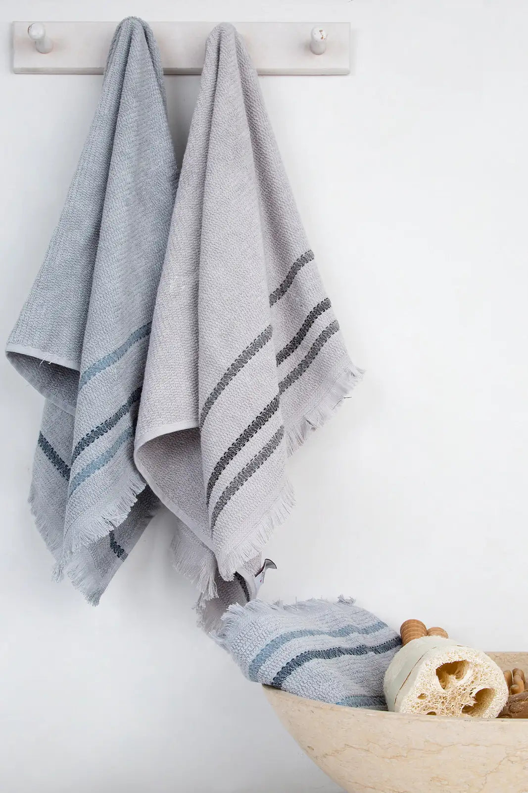 Integra Bath Towel 90x150 cm Gray