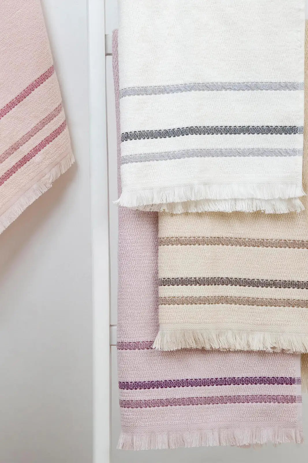 Integra Bath Towel 90x150 cm Ecru