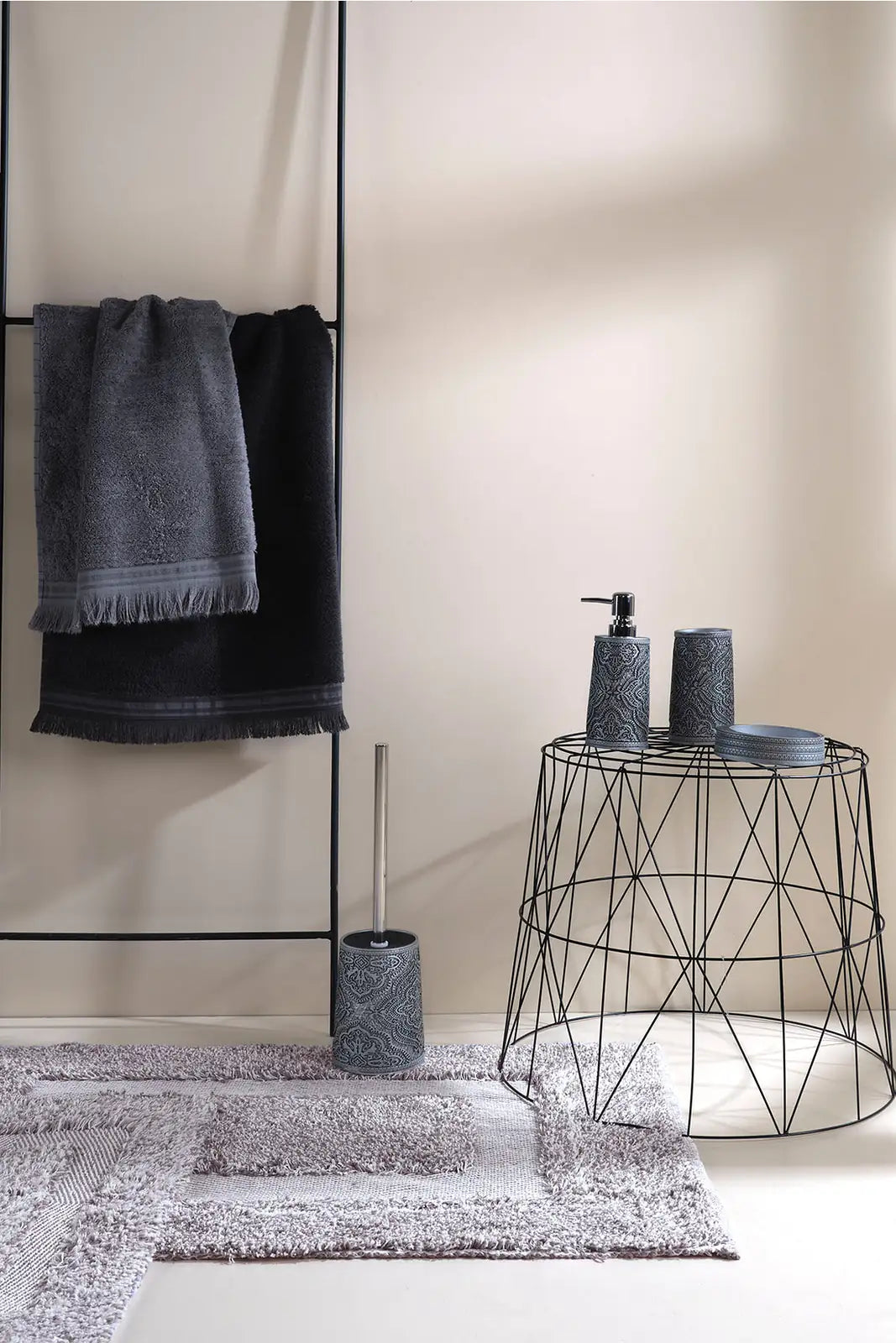 Lane 4 Piece Bathroom Set