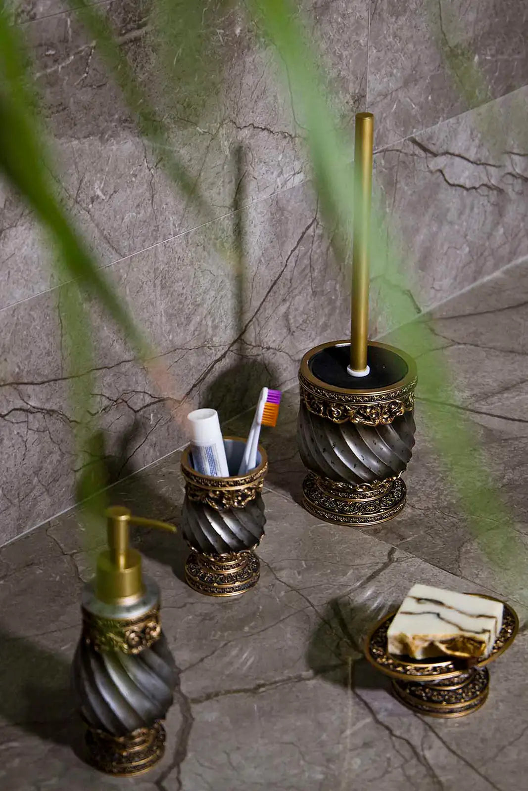 Queen 4 Piece Bathroom Set