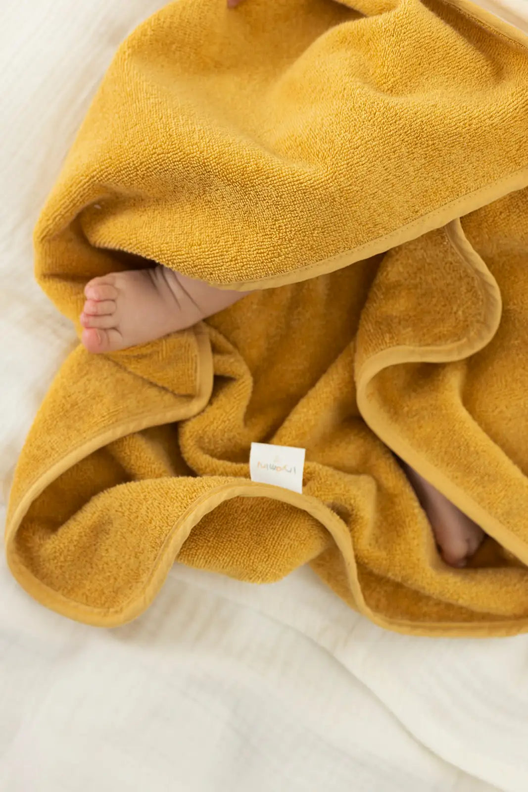 Tiny Bear Organic Cotton Baby Swaddle Mustard 75x75