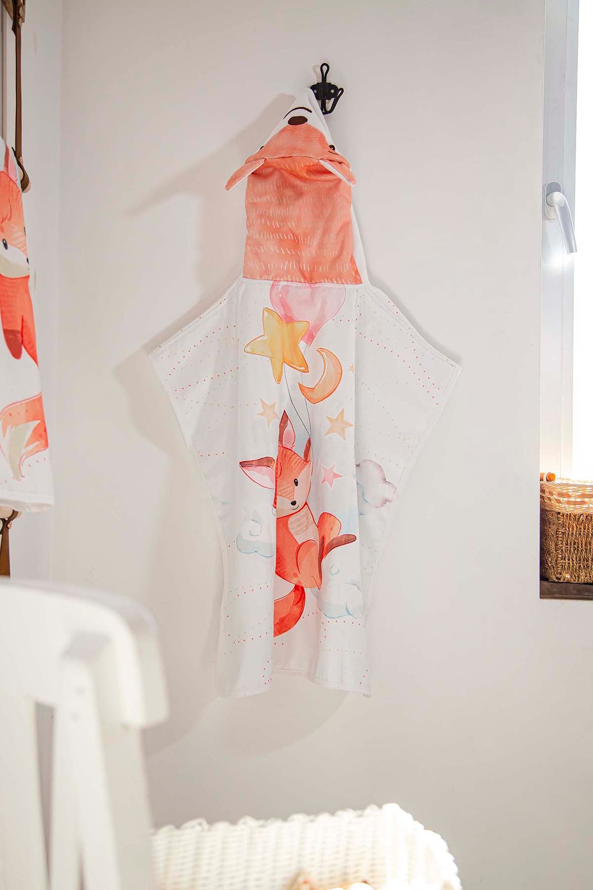 Happy Fox Child Poncho