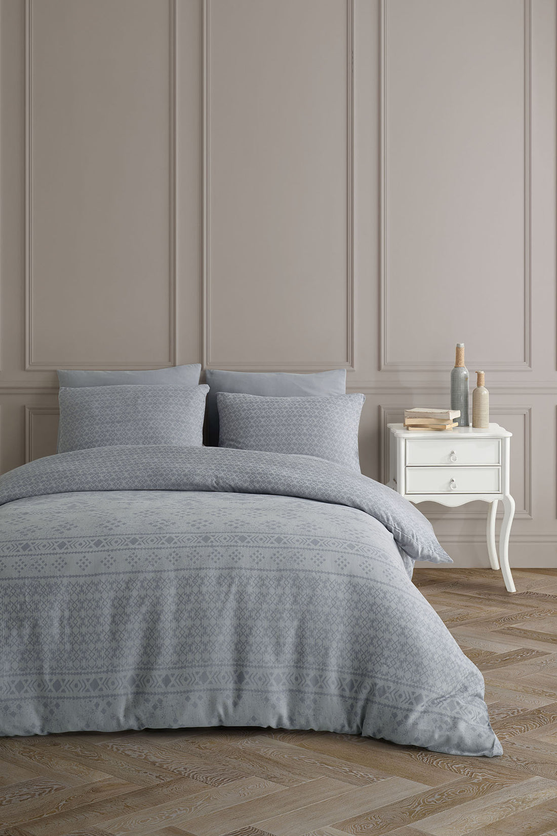 Emmy 5 Piece Double Duvet Cover Set
