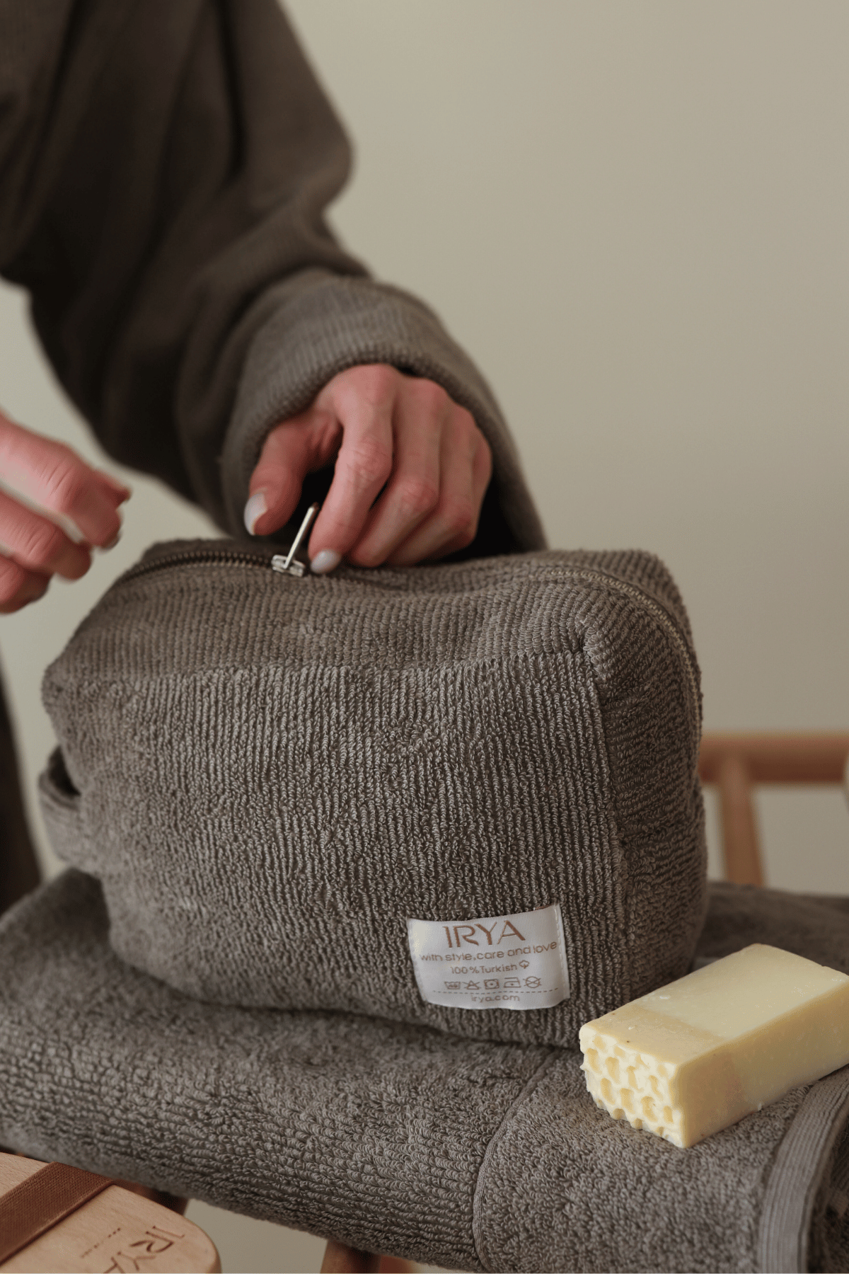 Solena %100 Pamuk Havlu Bakım Çantası Gri