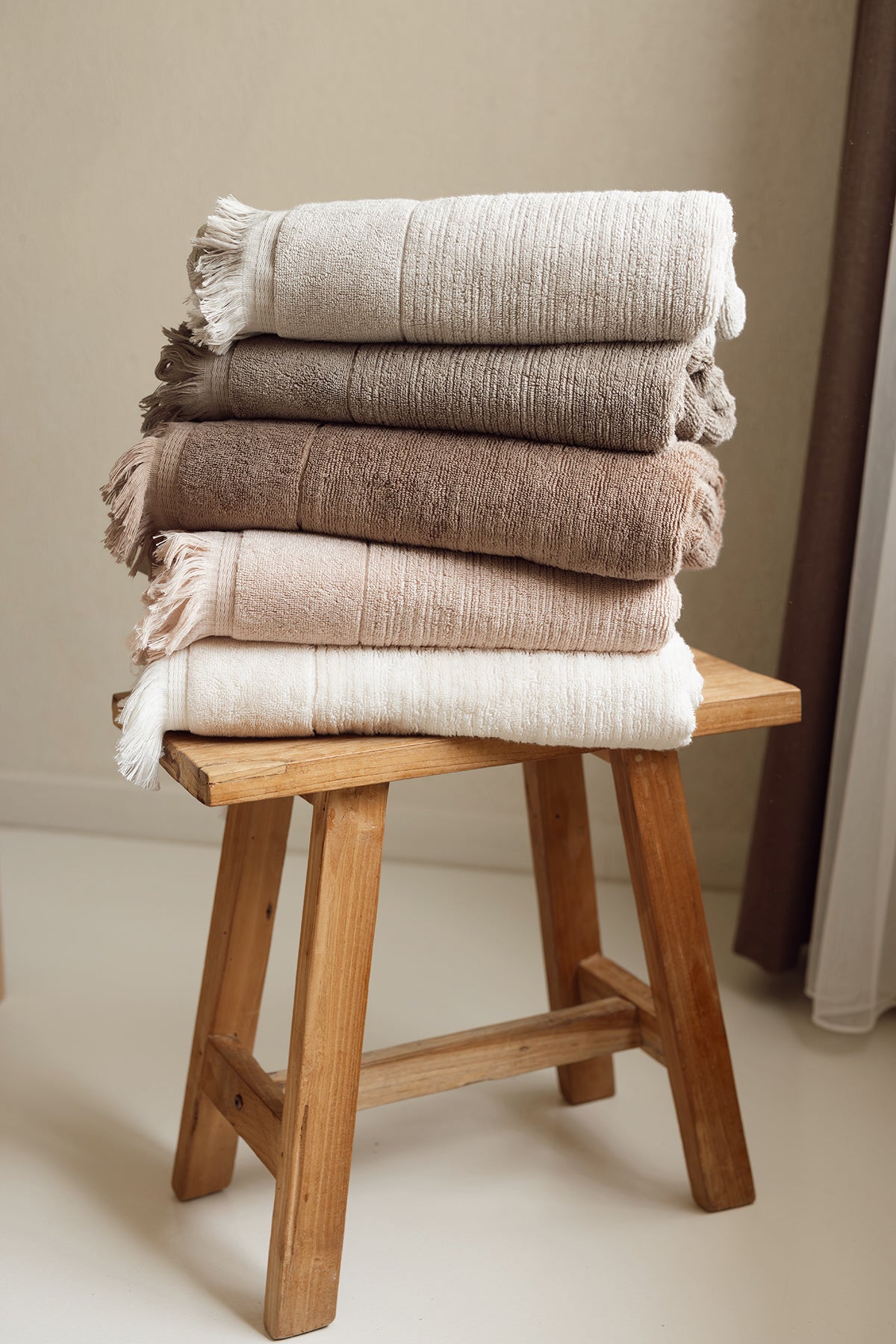 Fiona 100% Cotton Towel 70x140 cm Earth Brown