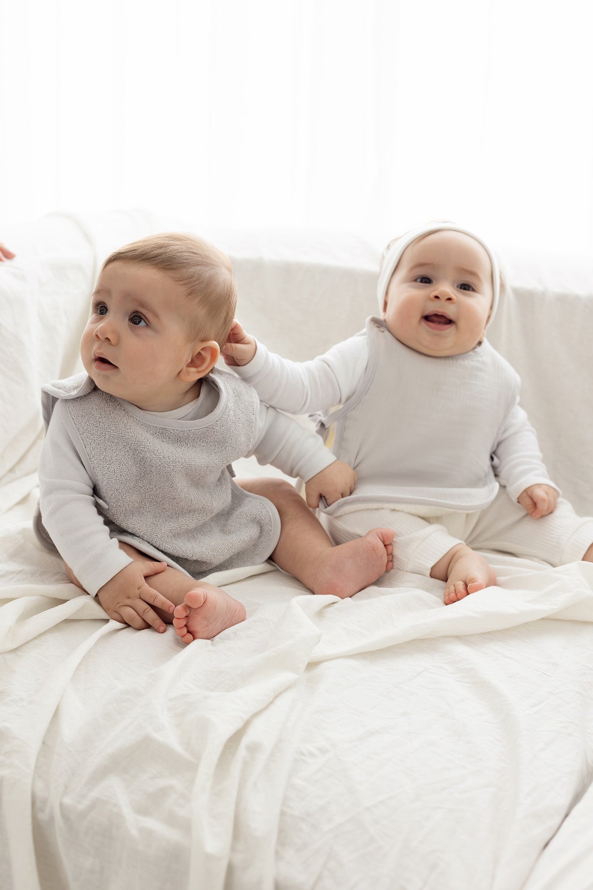 Colors of Joy 2'li Organik Pamuk Müslin Bebek Önlük Seti Gri