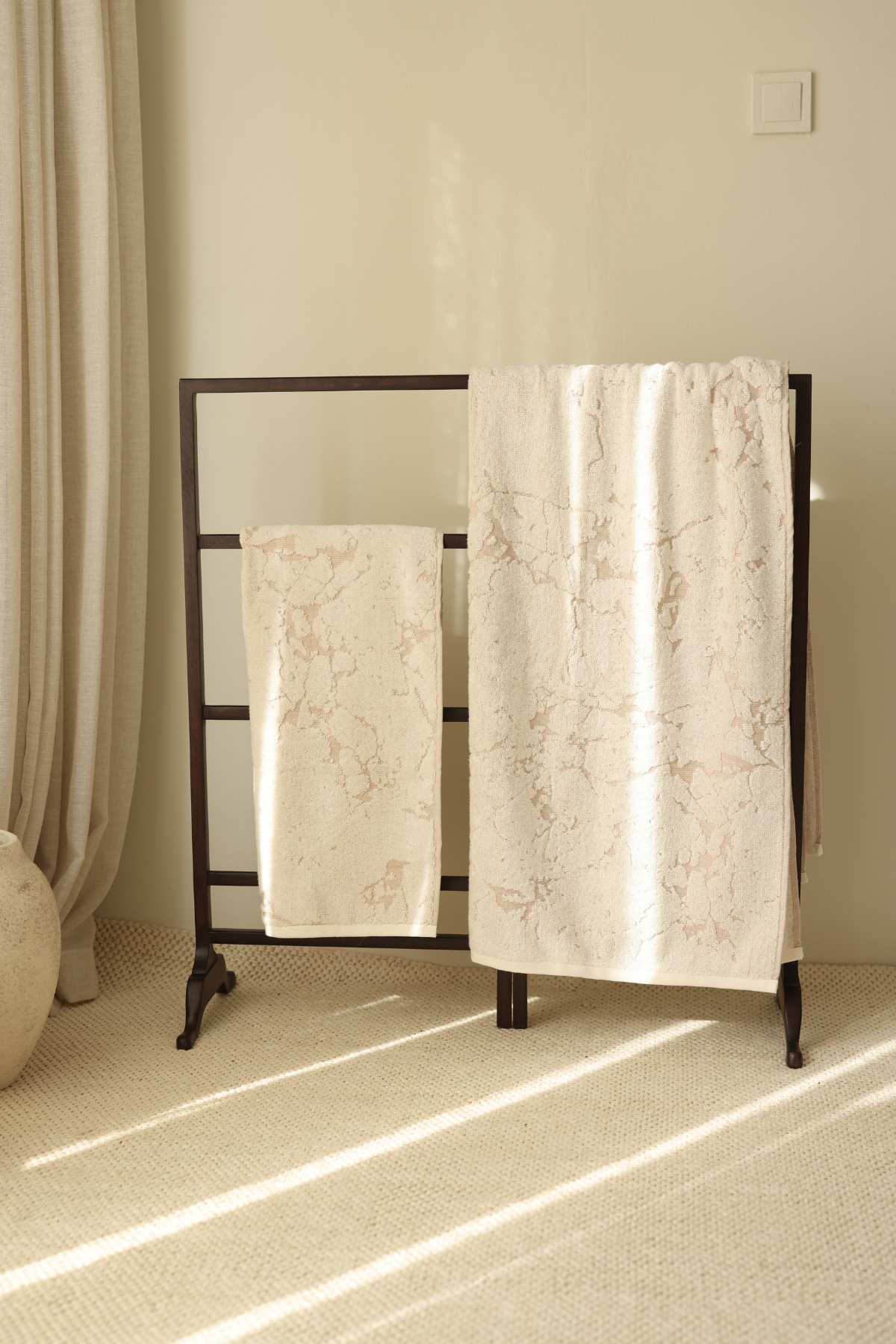 Marble %100 Pamuk Jakarlı Büyük Banyo Havlusu 90x150 cm Krem