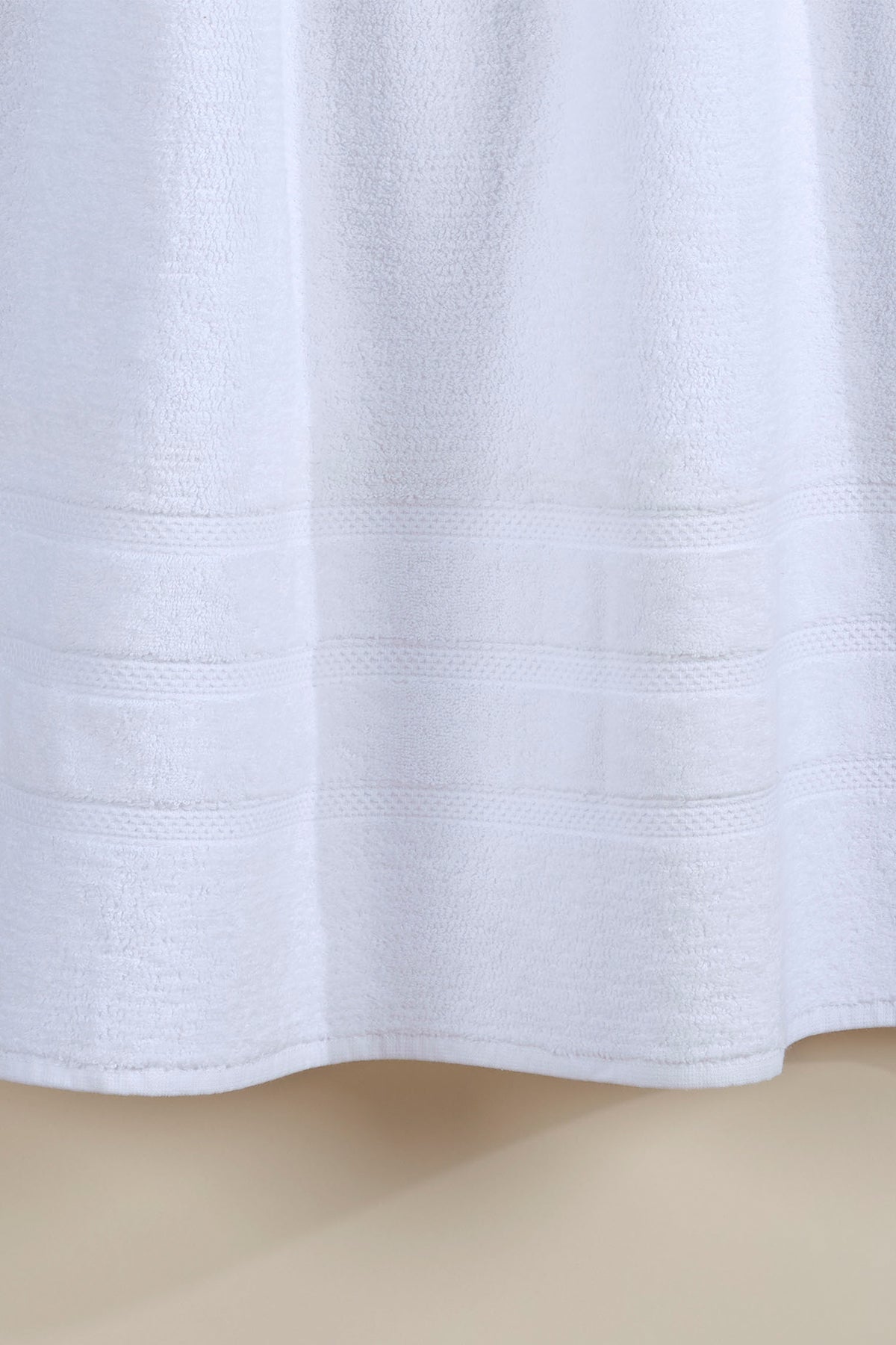 Cruz Banyo Havlusu 90x150 cm Beyaz