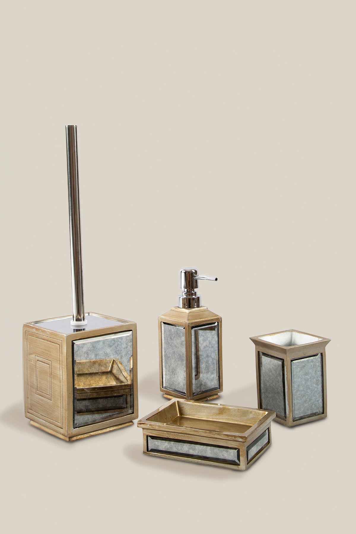 Mirror 4 Piece Bathroom Set