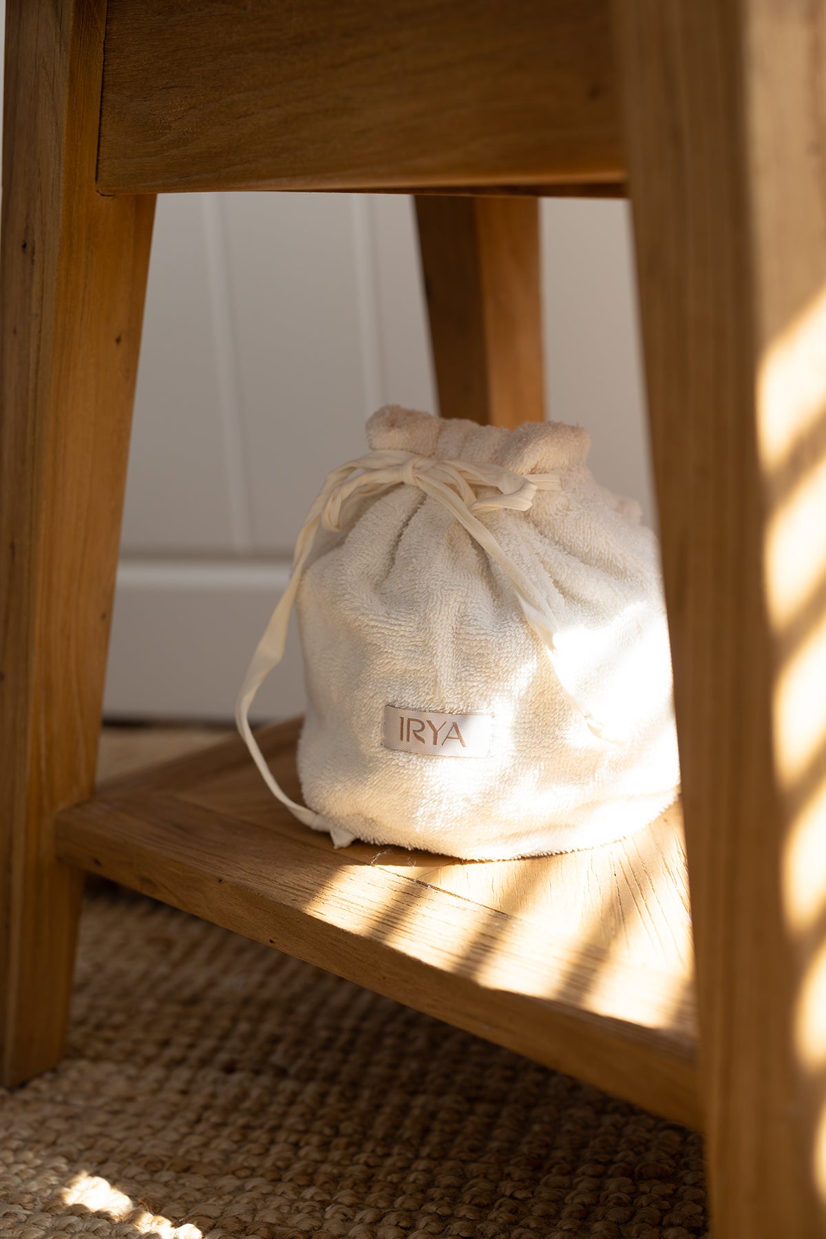 Allesi %100 Pamuk Havlu Bakım Çantası Ekru