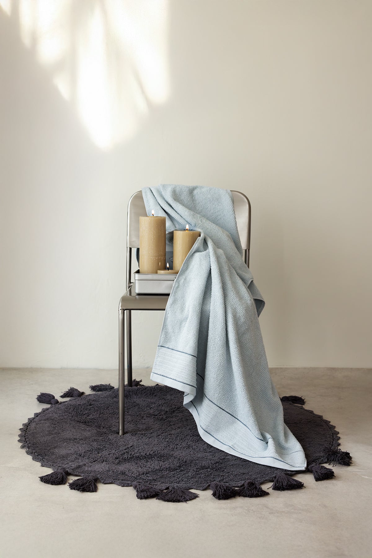 Roya Bath Towel 90x150 cm Blue