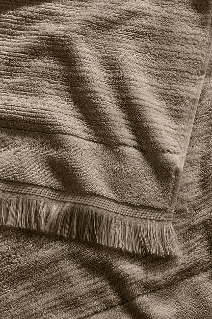 Fiona 100% Cotton Towel 50x90 cm Earth Brown