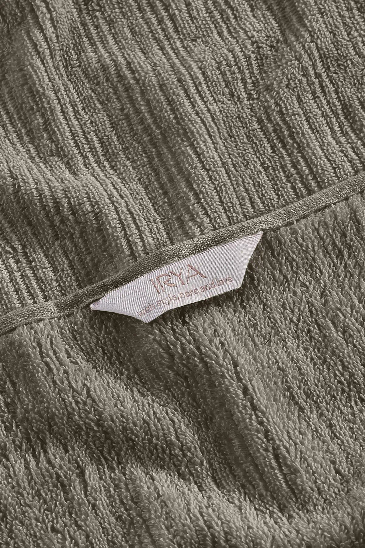 Fiona 100% Cotton Towel 70x140 cm Smoke Taupe