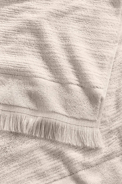 Fiona 100% Cotton Towel 90x150 cm Whisper Pink