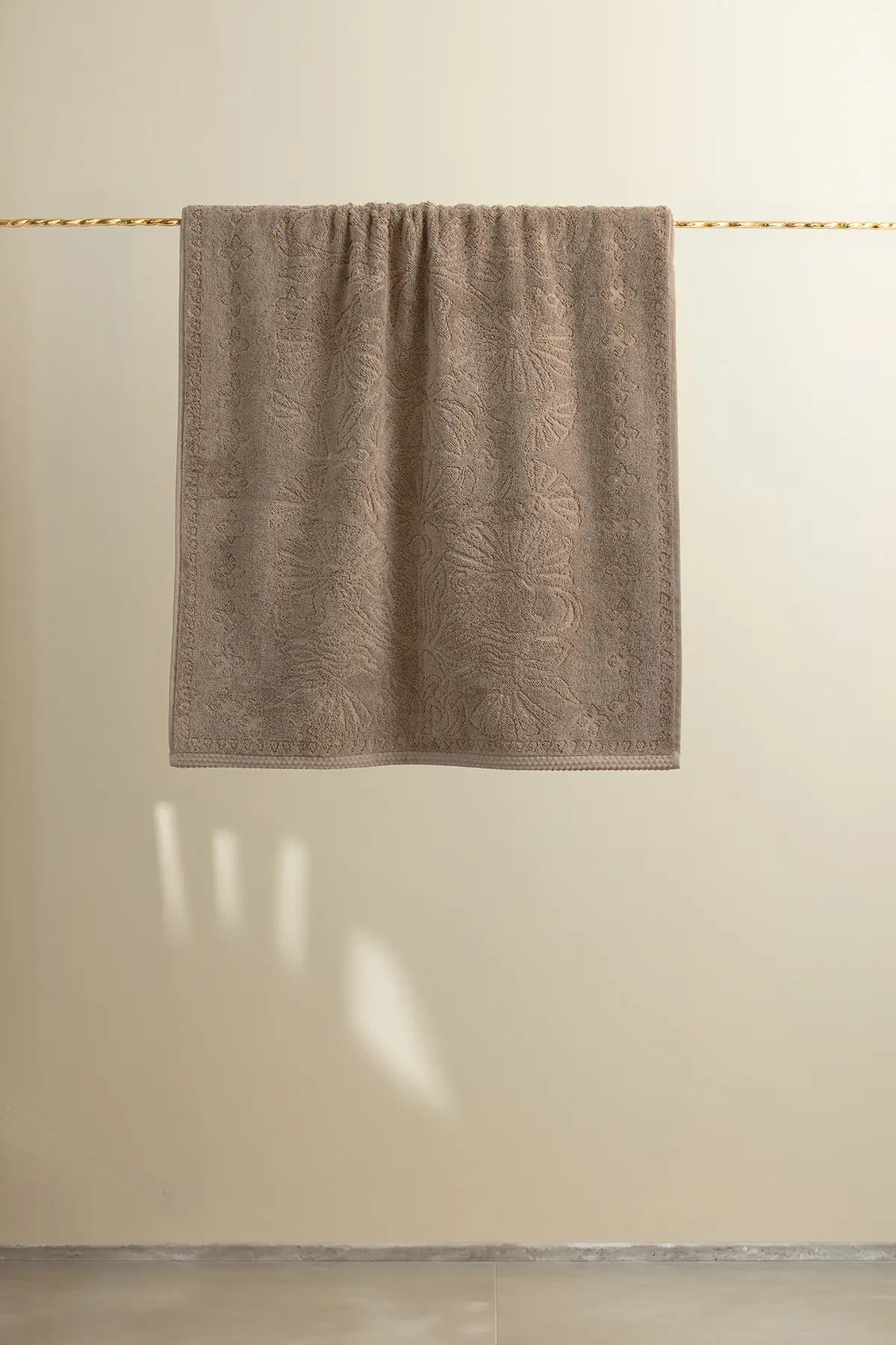 Liana 100% Cotton Towel Earth Brown 70x140 cm