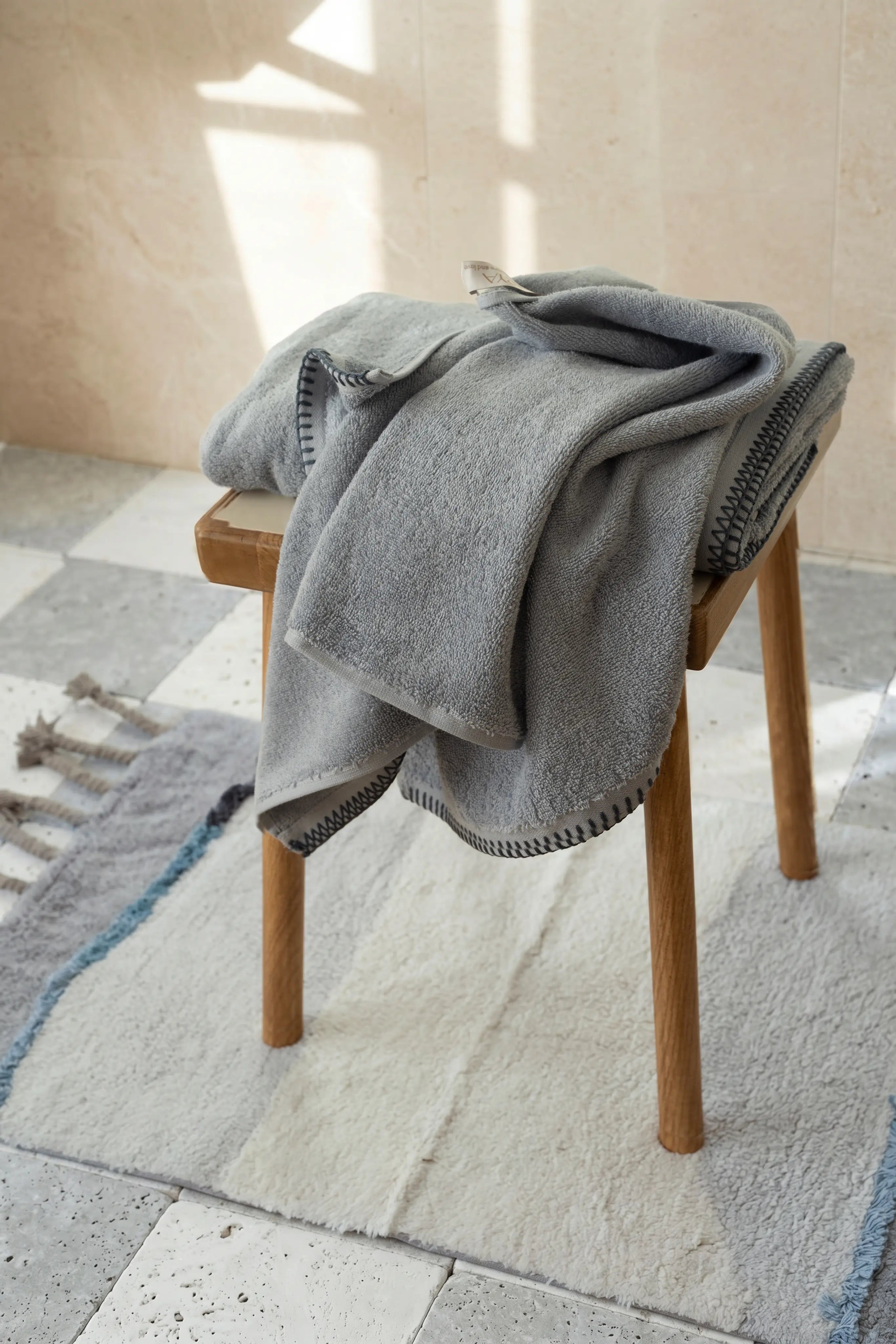 Shadow 100% Cotton Bath Towel 70x140 cm Misty Blue