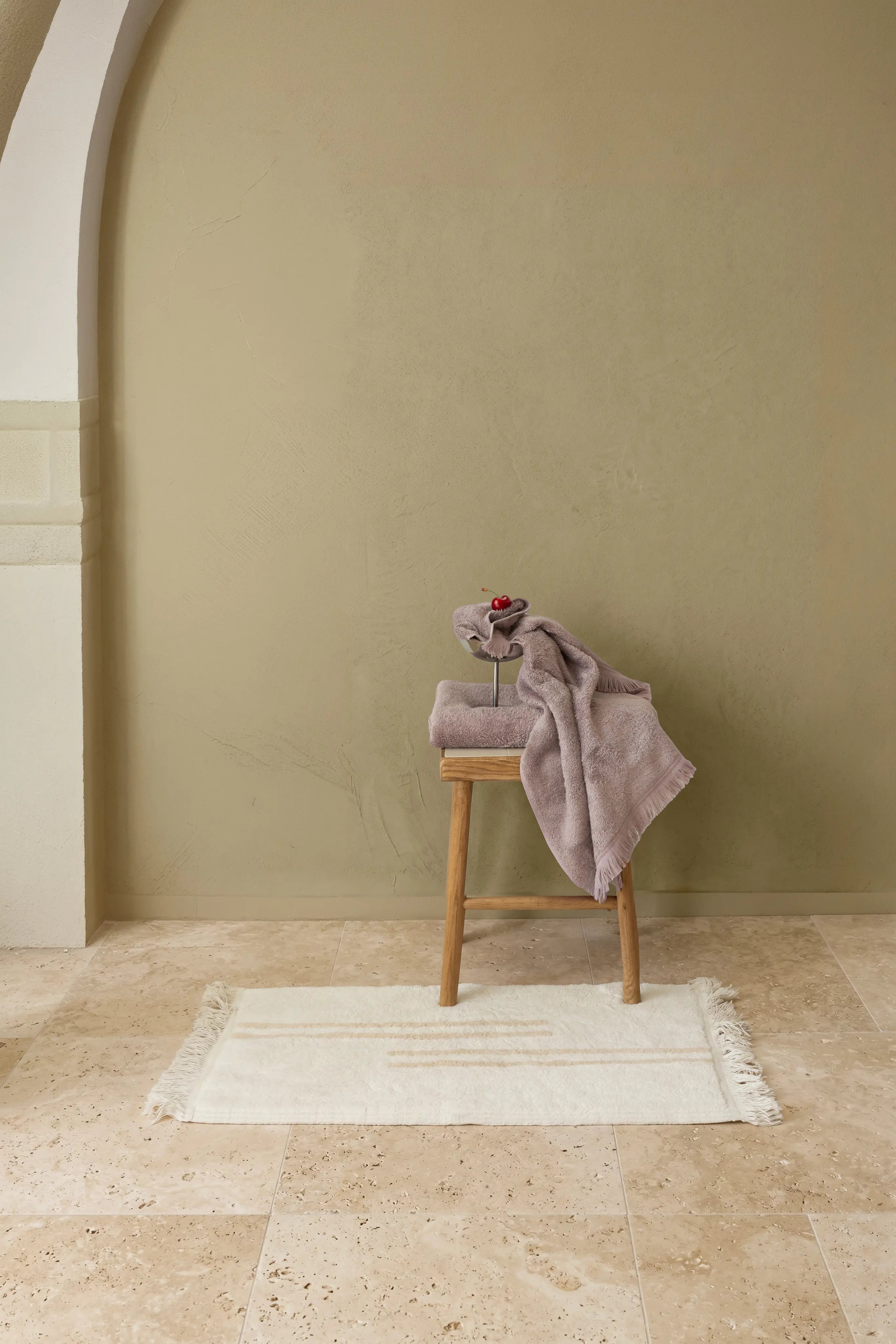 Belina Bamboo Towel 50x90 cm Dusk Lilac