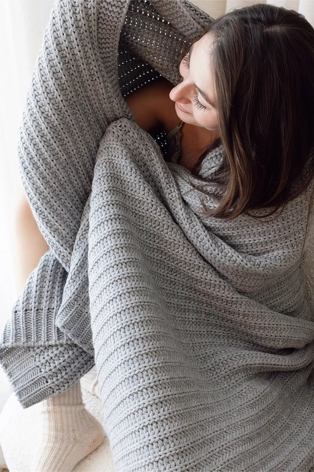 Mist Knitted Blanket 130x170 Light Grey