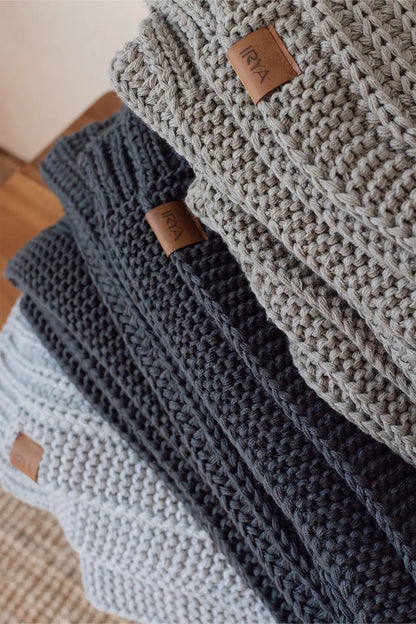 Mist Knitted Blanket 130x170 Light Grey