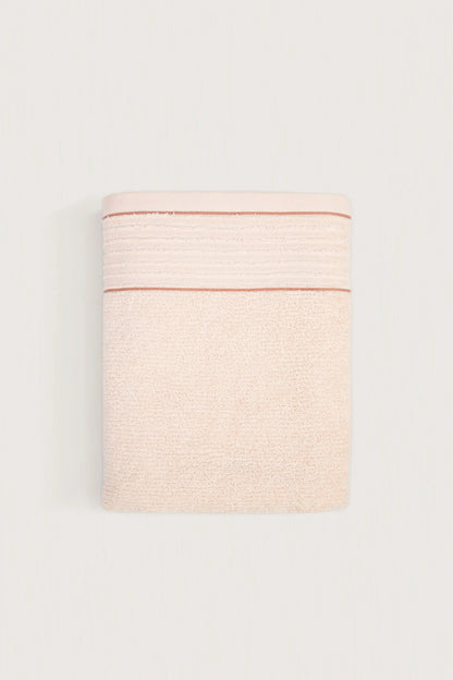 Roya Bath Towel 90x150 cm Pink