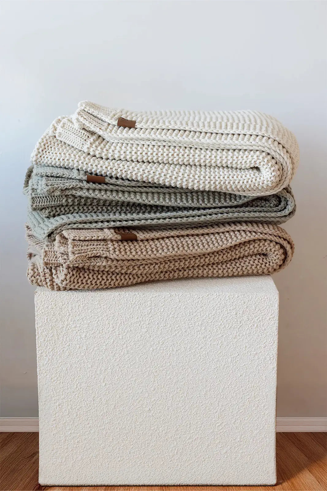 Sage Knitted Blanket 130x170 Mint